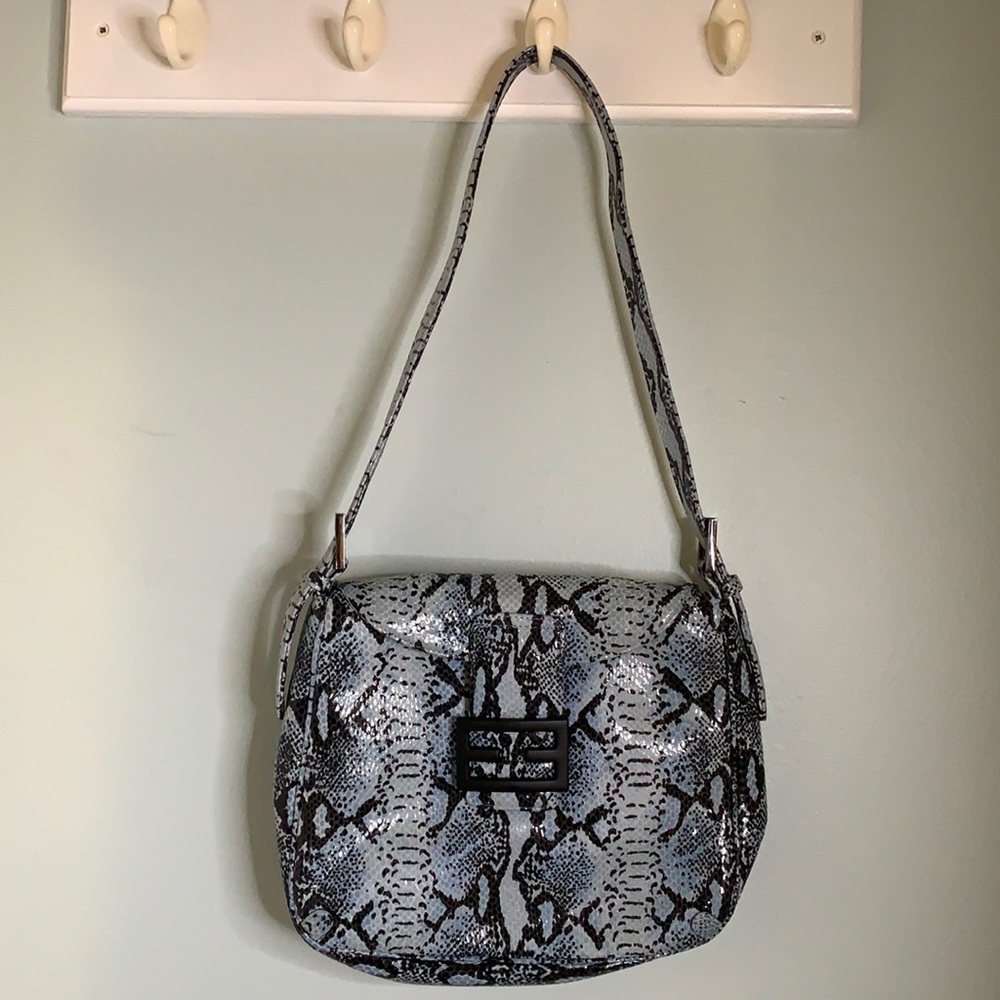 Ashneil leather snake embossed purse